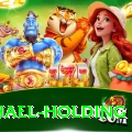 michael holding King Gaming App